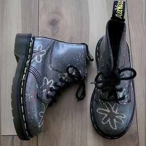 Vintage Dr Martens Boots Toddler Print 11